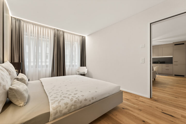 Serviced-apartment-luzern-loewengraben-schlafzimmer-24l-02