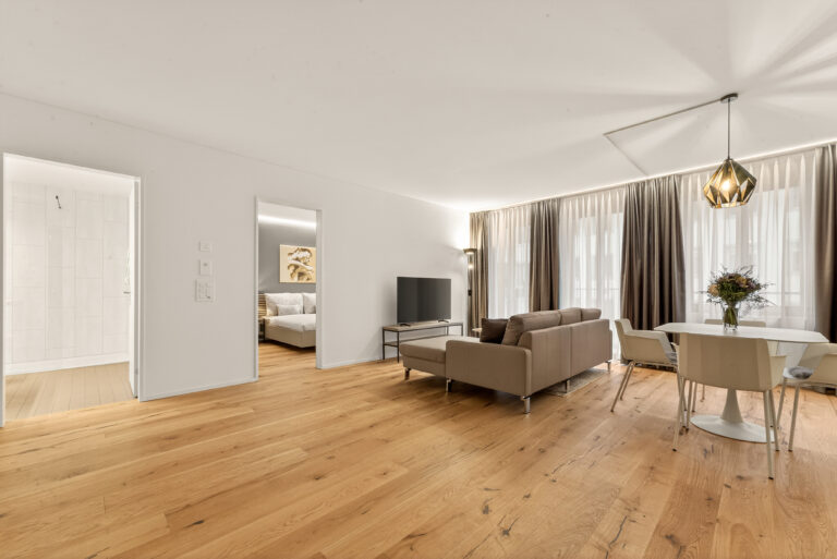 Serviced-apartment-luzern-loewengraben-wohnzimmer-24l-07